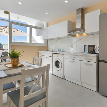 Дом отдыха Cala Sunrise *